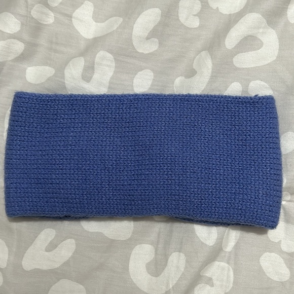 ARITZIA SUNDAY BEST BLUE/PURPLE BANDANA - Picture 3 of 3